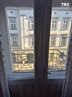 Kazimierz inwestycyjne 49,02 strych 15,55 m
