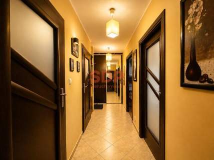 3 pokoje 55,45 m2 duży balkon 12,5 m2 garaż podziemny