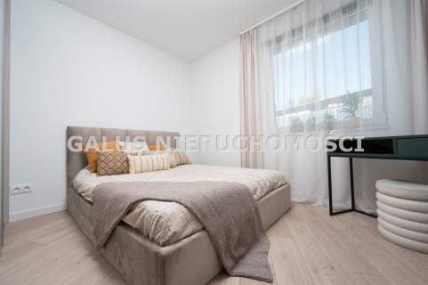 Nowoczesny apartament - rewelacyjny ogródek 200 mk