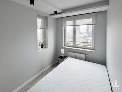 Apartament na 24. piętrze w świetnej lokalizacji