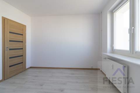 Poznań Os. Czecha, 2 pokoje z balkonem