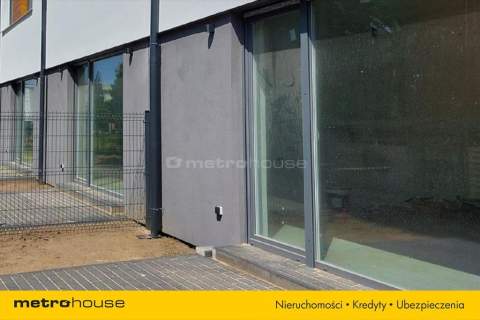 KAMERALNY APARTAMENT W ZABUDOWIE JEDNORODZINNEJ