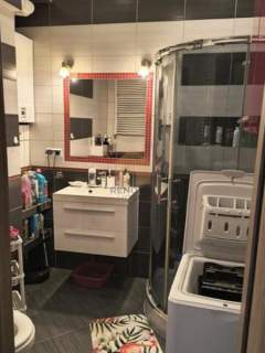 Apartamentowiec/3 pok/miejsce parkingowe