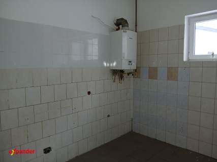 Do wynajęcia lokal usługowo/handlowy - Łódź