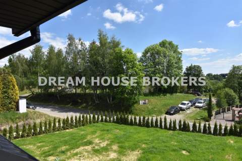 Nowoczesny dom 150 m w s. deweloperskim Zawada 