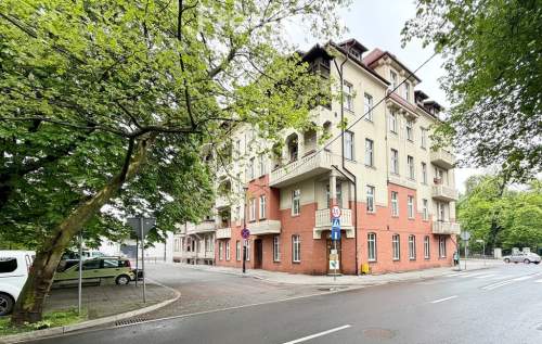 Wyremontowane i przestronne - 90m - Pl. Wolności 2