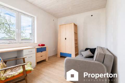 Siedlisko w remoncie 8192 m2 ziemi Jasiorówka