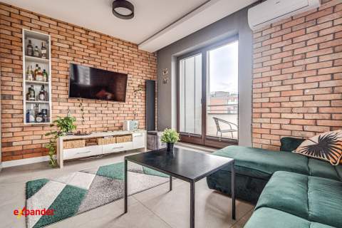 3-pokojowe, dwa balkony, komórka i MP, centrum