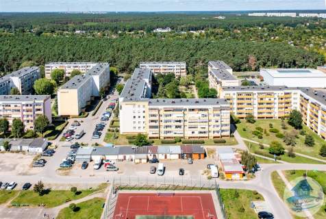 Atrakcyjny lokal po remoncie   26 m duża witryna