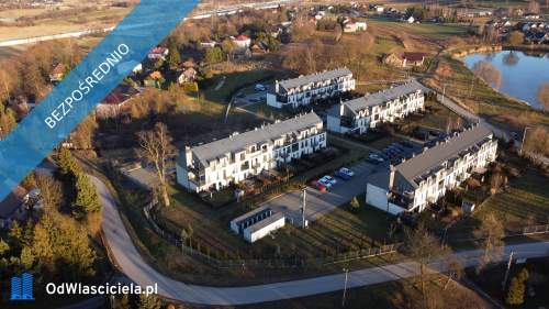 Dwupoziomowe strych z balkonem i 2 miejsca postojowe w cenie