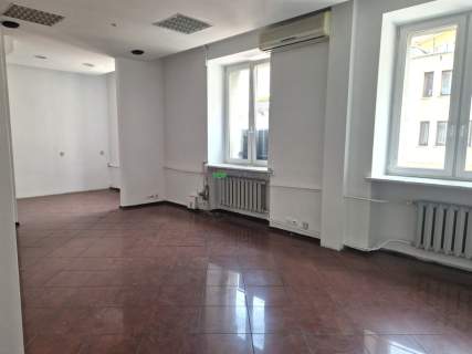 Lokal nieopodal Placu Politechniki, klima