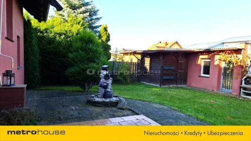 Dom w Sępólnie krajeńskim z pięknym ogrodem