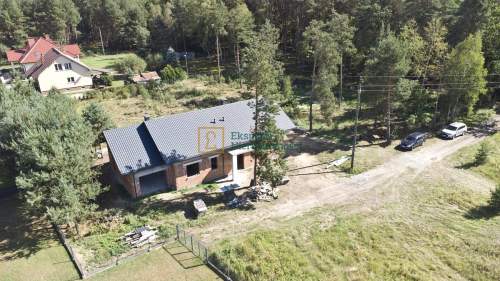 Dom przy lesie, Rakszawa, 116m2 plus garaż w bryle