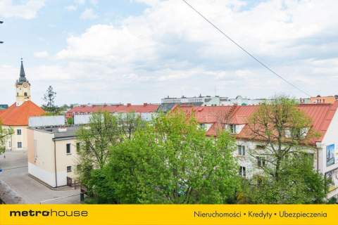 3 pokoje 43m w ścisłym centrum z dużym balkonem