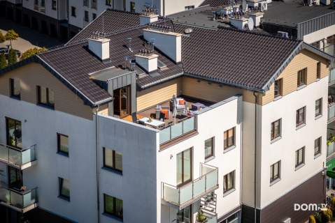 Duży taras z widokiem, wnętrza od projektanta