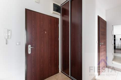 Ursynów/ 2 pokoje/ balkon/ garaż/ METRO NATOLIN