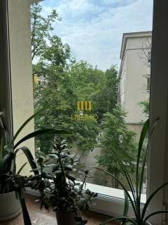 3 pok. z balkonem, kamienica,