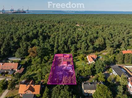 Piękny dom, duża działka oraz domek letniskowy