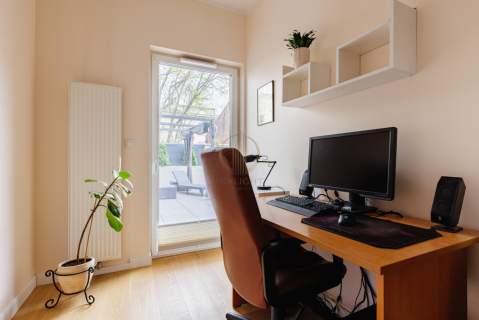 Trzypokojowy apartament z 30 m2 tarasem