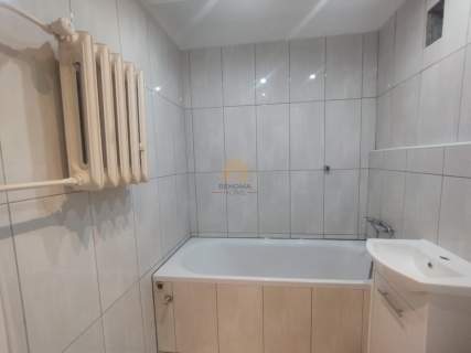 Piekary A- Kawalerka-35 m-7 p-winda-po remoncie