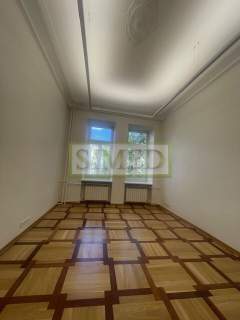 Przedwojenna kamienica,dostęp24h,recepcja,cicho