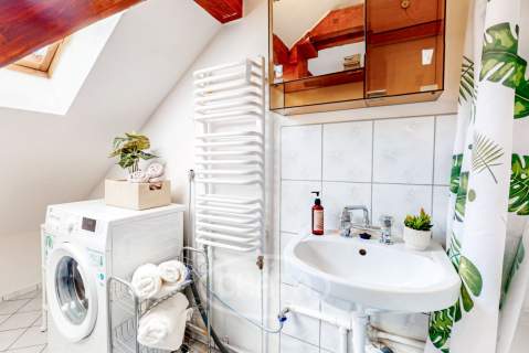 2 pokoje/36,60 m2/po podłodze ok.60 m2/Pilczyce