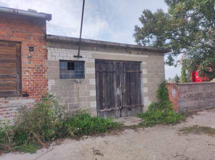Dom zabudowania gospodarcze baza firmy Kutno A1