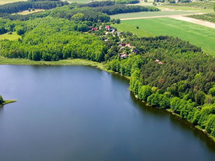 Dom letniskowy nad jeziorem Turostowskim