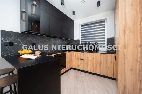 Nowoczesny apartament - rewelacyjny ogródek 200 mk