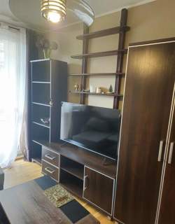 Szybka/2010r/2 pokoje/balkon/winda