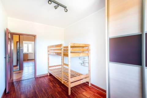 Zielonka 3-pokoje, ostatnie piętro, loggia 15 m 