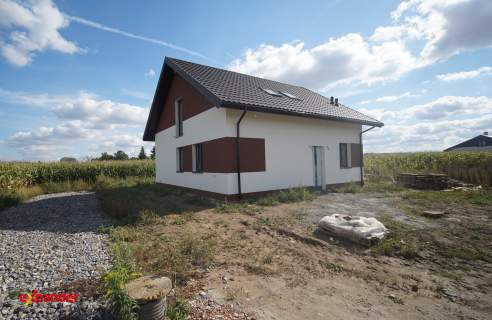 Nowa cena, dom w Łące, działka 7,5ar, 5 pokoi