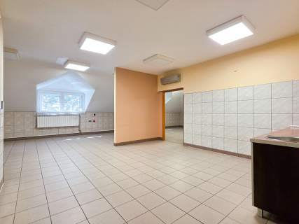 Lokal pod usługi medyczne Metro Chrzanów