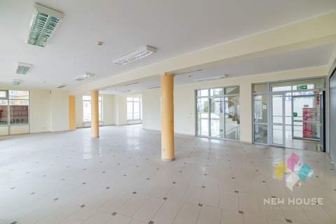 Atrakcyjny obiekt w centrum Szczytna, 1300 m2.