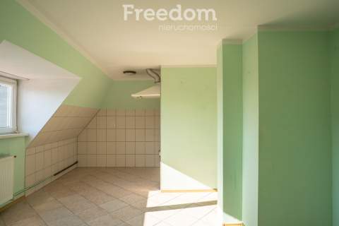 Mieszkanie 31,7 m w centrum Wydmin piwnica