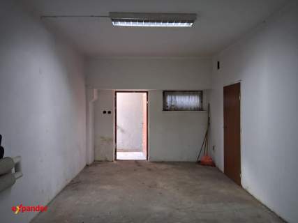 lokal handlowo usługowy 160 m2
