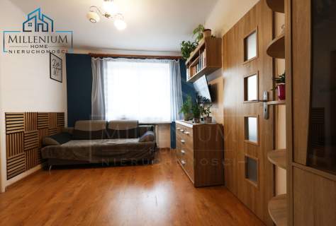 ŁAŃCUT 2 POKOJE WIDOKOWY BALKON CENTRUM
