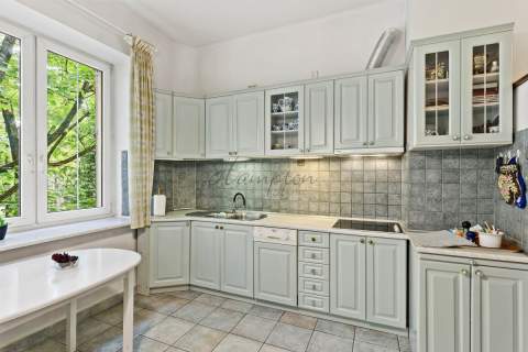Unikatowy apartament ul. Koszykowa przy Alei Róż