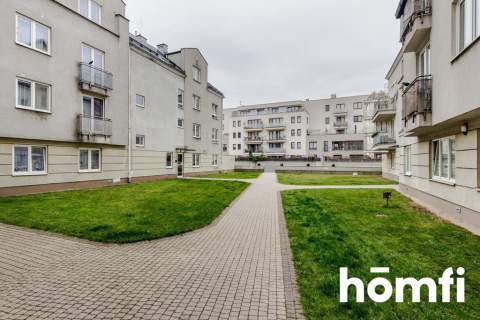 Dwupiętrowe duże mieszkanie w centrum Pruszkowa