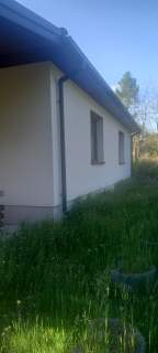 Sprzedam parterowy dom w malowniczej okolicy