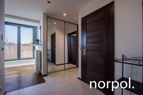 Penthouse na 6 piętrze w Angel City