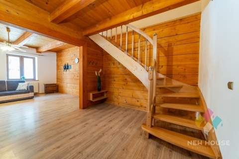 Kosewo, dom z bala na dużej działce o pow. 9600 m2
