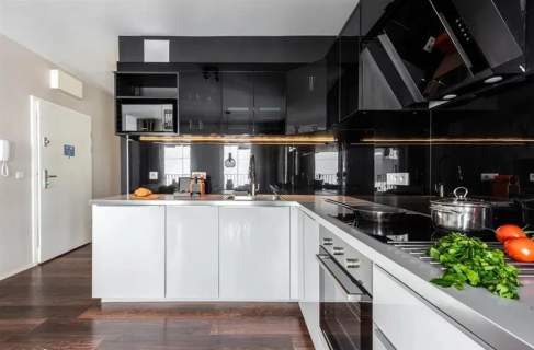 Kurkowa ok/2pok/2015r/meble/balkon/centrum