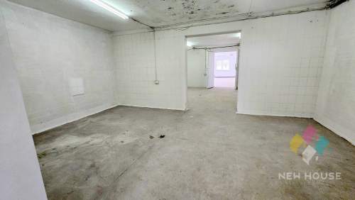 Lokal pow. 157m2 rampa, idealny na magazyn
