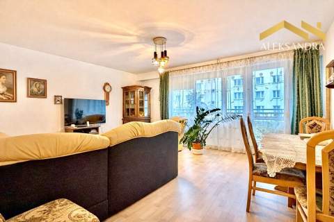 Ustawne 61 m 1 piętro Duży balkon