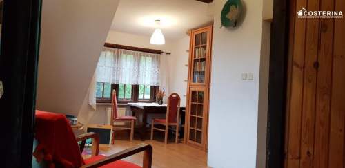 Gowidlino dom na wzniesieniu z widokiem na jezioro