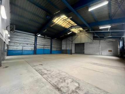 Magazyn do wynajęcia, 540 m2, Sulejówek