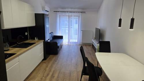 Bezpośrednio dwupoziomowe 4 pokoje,2 łazienki