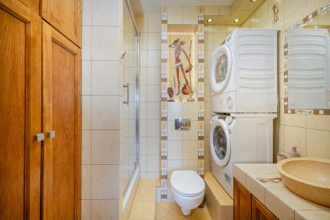 Wykończone 2 pok. Balkon 15m2 Hala Garażowa 
