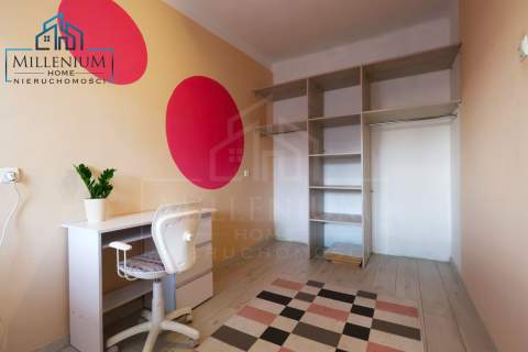 ŁAŃCUT 2 POKOJE WIDOKOWY BALKON CENTRUM
